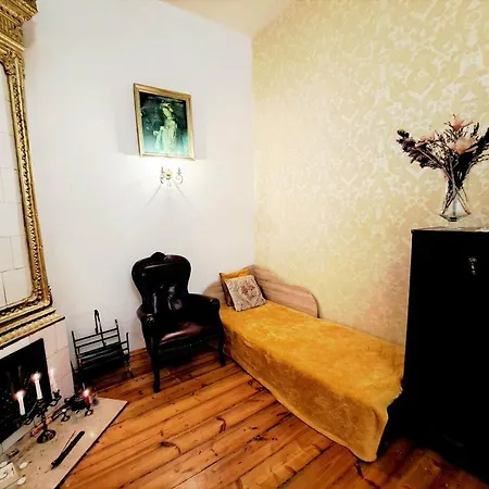 French Decor 公寓